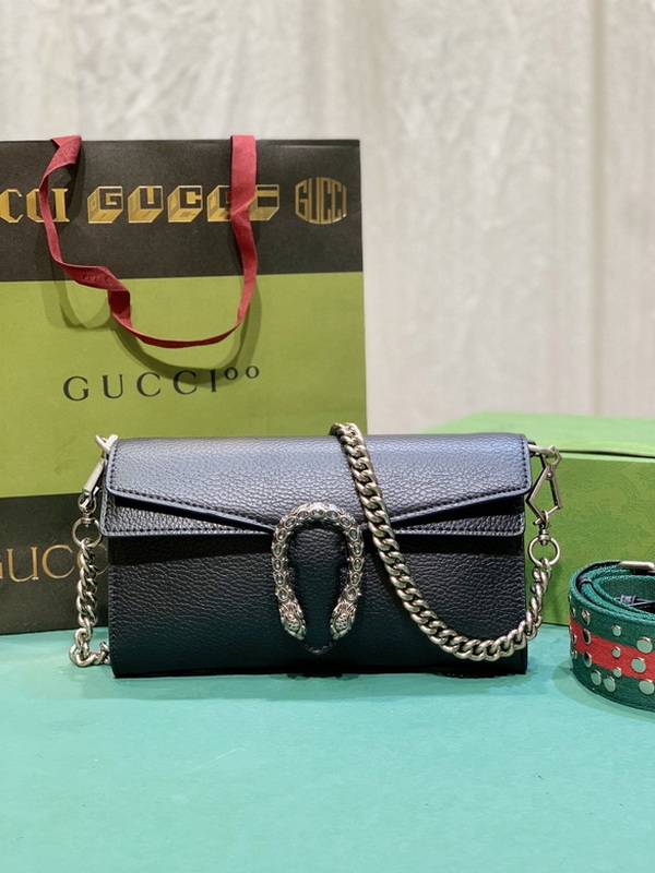 Gucci Handbags 1197